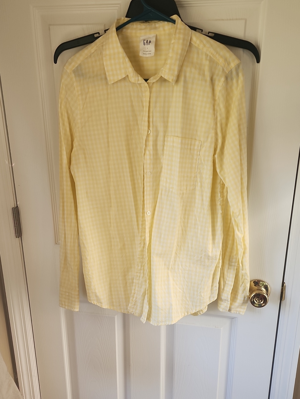 GAP Women’s Pale Yellow Gingham Button-Down Shirt